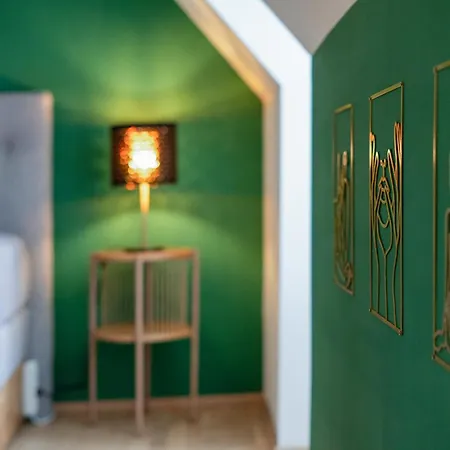 Emerald Design - Historic Center With Free Parking & Panoramic View By Hero Homes Apartmán *