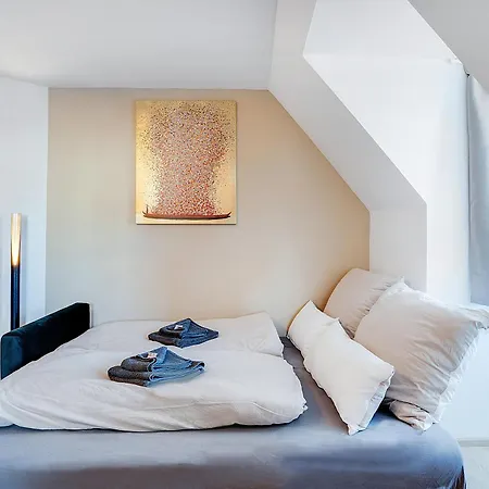 Altstadt View - 2br At Jakominiplatz & Free Parking By Hero Homes Graz
