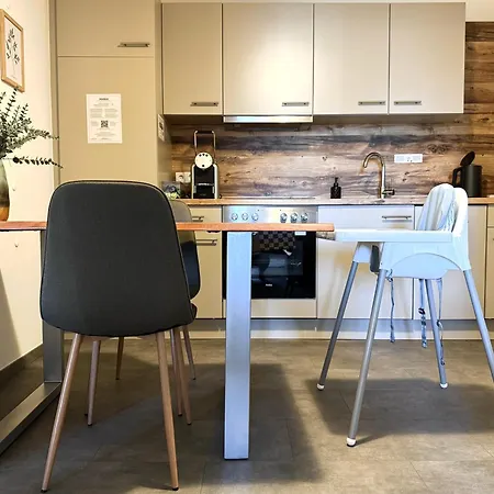 Apartmán Emerald Design - Free Parking & Panoramic View By Hero Homes *