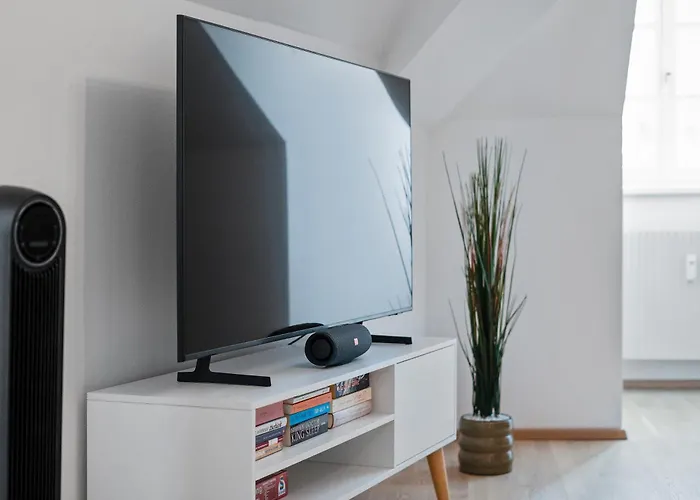 Apartament Emerald Design - Historic Center With Free Parking & Panoramic View By Hero Homes Graz