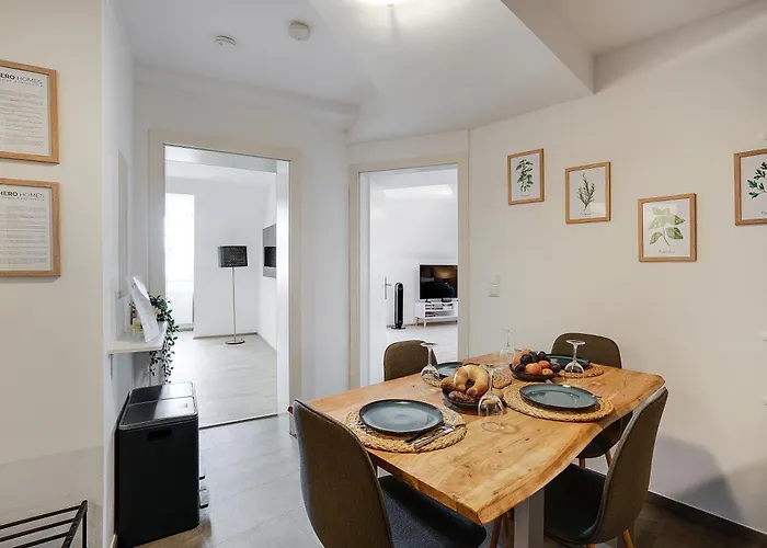 Emerald Design - Historic Center With Free Parking & Panoramic View By Hero Homes Грац